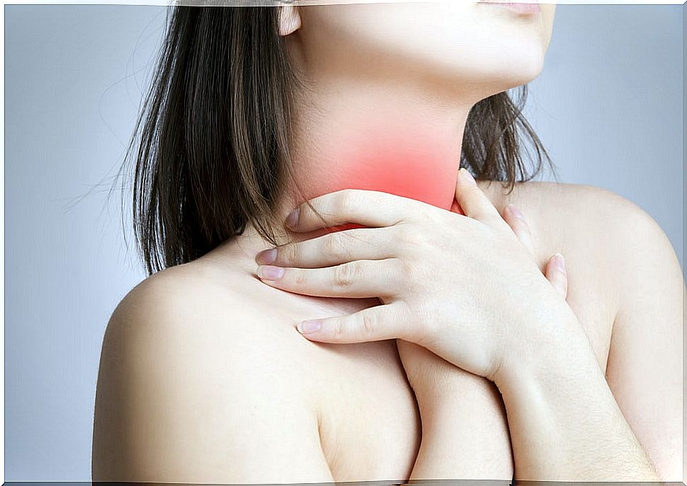 How to fight a sore throat naturally