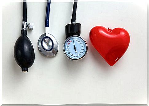 controlling blood pressure helps the heart